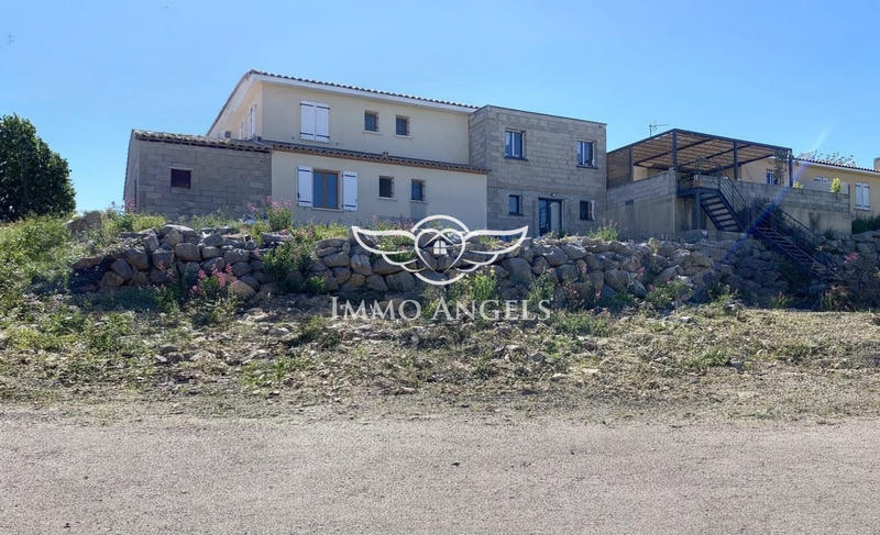 Maison ancienne - 160 m² - 7 pièces