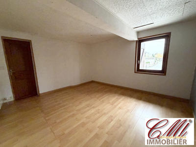 Maison - 148 m² - 7 pièces