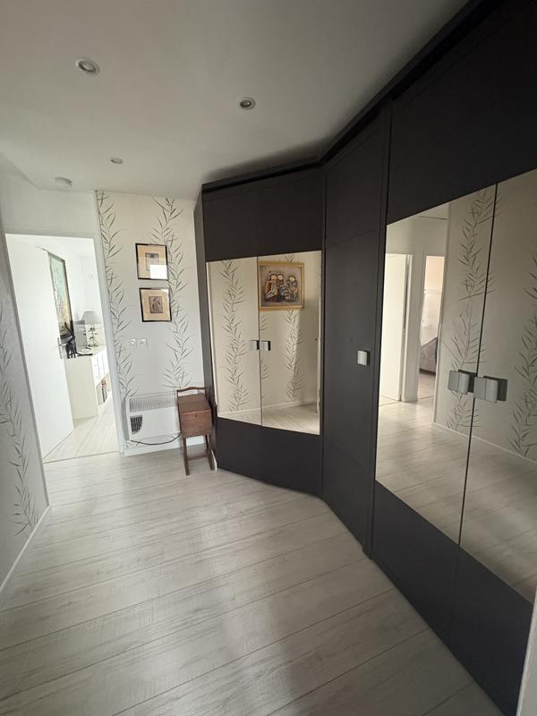 Maison - 99 m² - 4 pièces