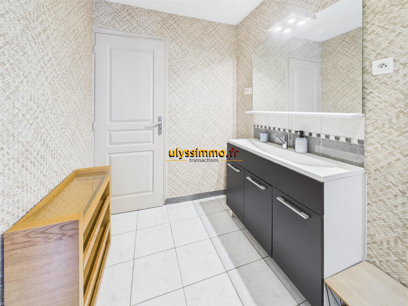 Maison - 518 m² - 15 pièces