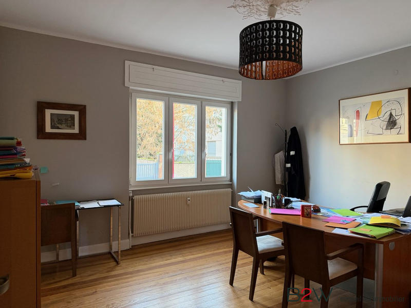 Bureau - 80 m² - 4 pièces
