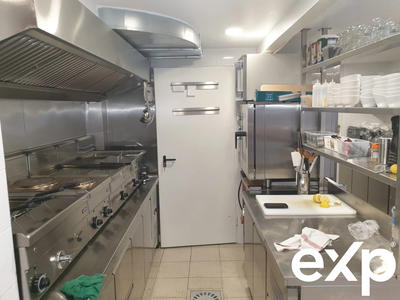 Fonds de commerce - Magasins - 160 m²