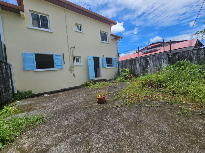 Maison - 120 m² - 4 pièces