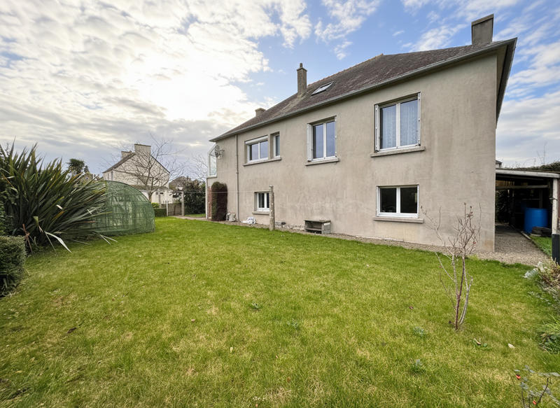 Maison - 82 m² - 5 pièces