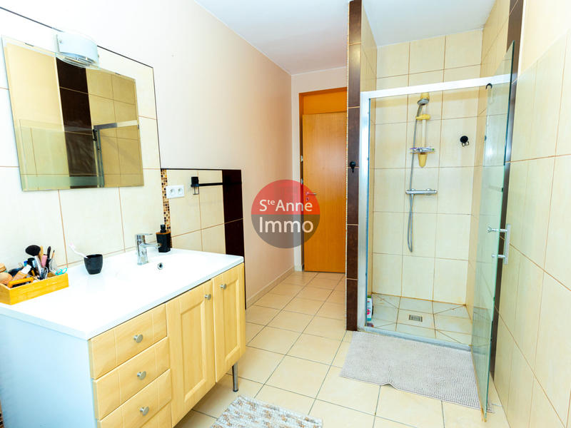 Maison - 159 m² - 7 pièces