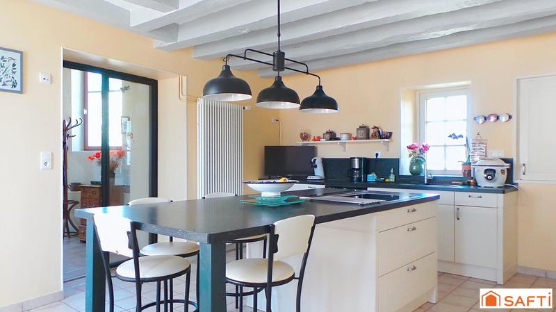 Propriété - 346 m² - 11 pièces