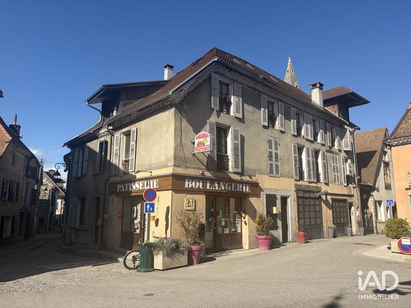 Local commercial - 210 m²