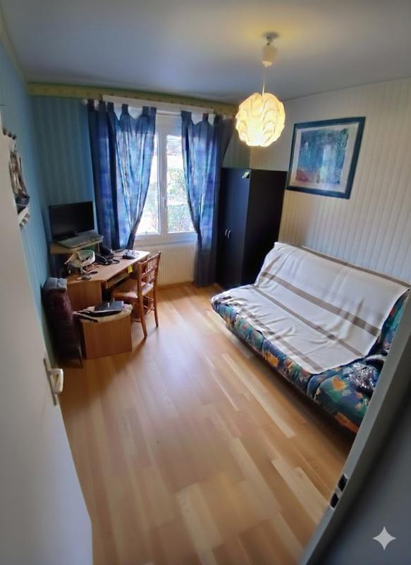 Maison - 97 m² - 5 pièces