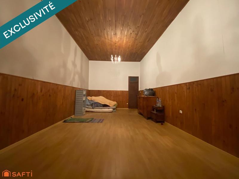 Maison - 300 m² - 10 pièces