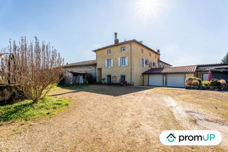 Maison - 160 m² - 6 pièces