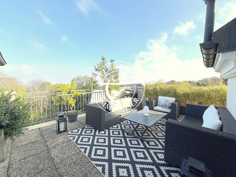 Appartement - 101 m² - 5 pièces