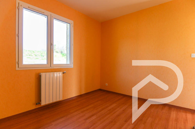 Maison - 104 m² - 4 pièces