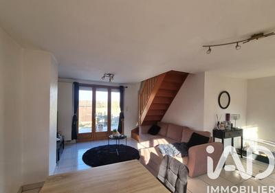 Maison - 77 m² - 3 pièces