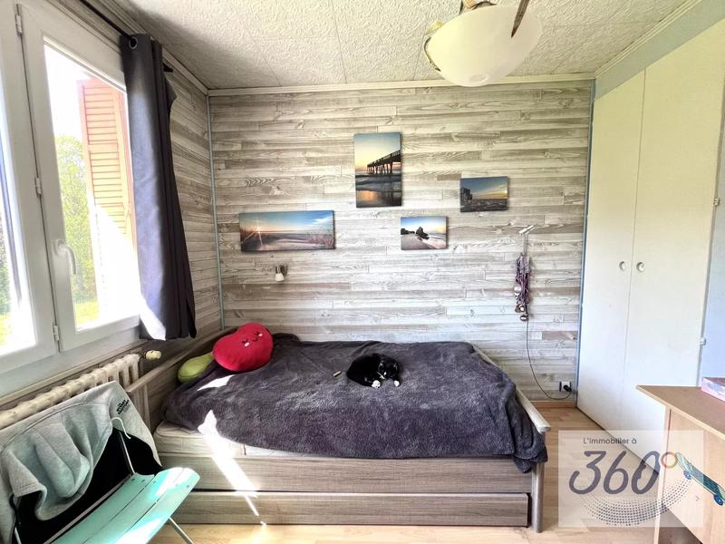 Maison - 111 m² - 5 pièces