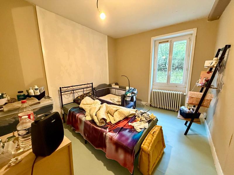 Immeuble - 130 m² - 7 pièces