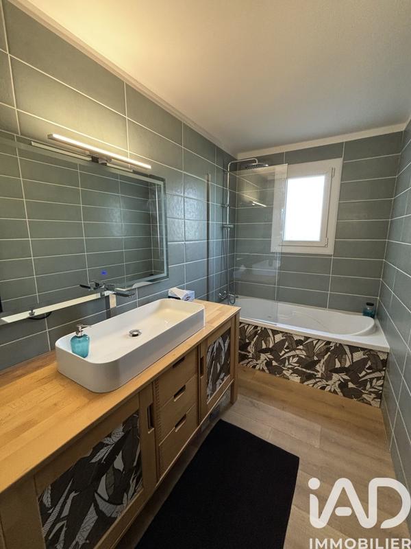 Maison - 165 m² - 4 pièces