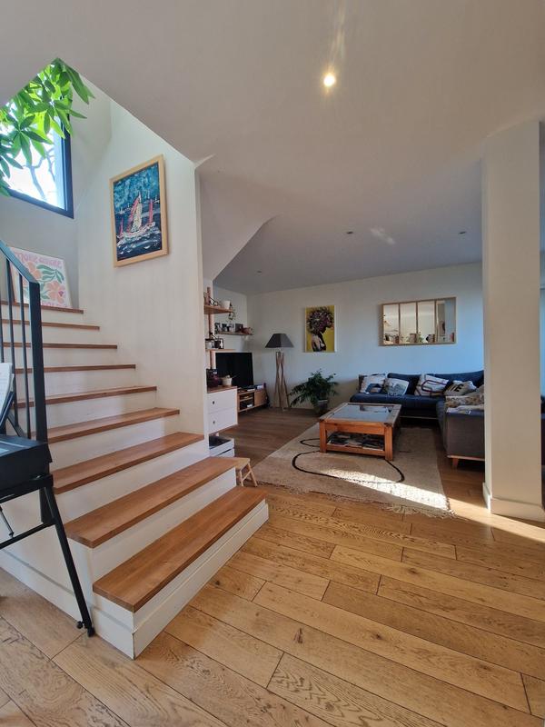 Maison - 135 m² - 6 pièces