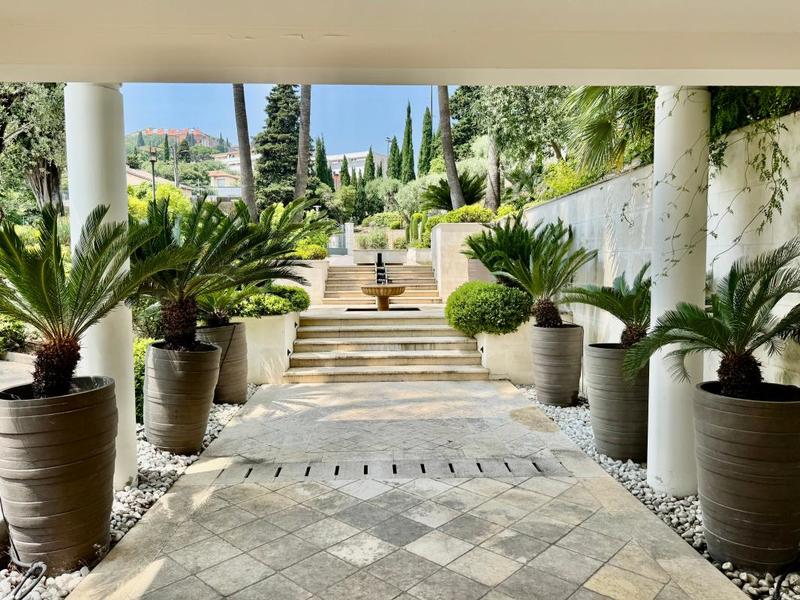 Appartement - 123 m² - 4 pièces