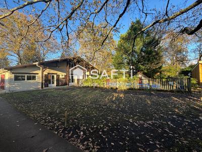 Maison - 162 m² - 6 pièces