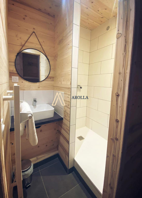 Fonds de commerce - 620 m²