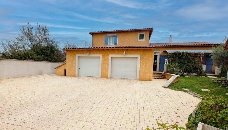 Villa - 166 m² - 5 pièces