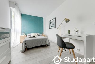 Chambre - 12 m² - 1 pièce