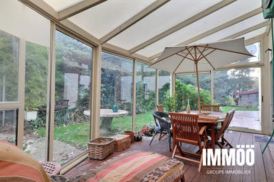 Maison - 250 m² - 9 pièces