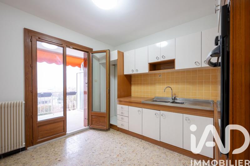 Appartement - 96 m² - 5 pièces
