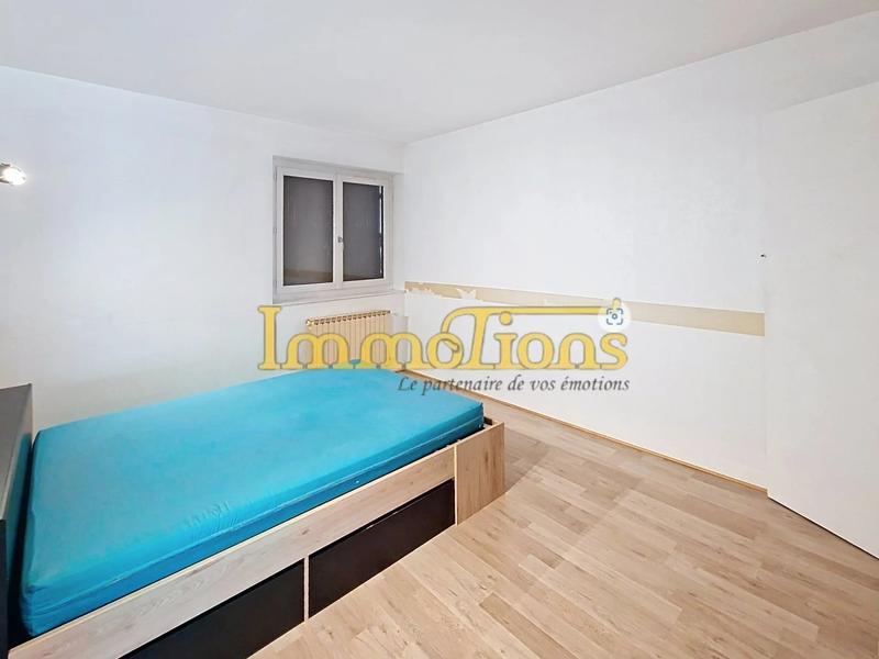 Maison - 140 m² - 8 pièces