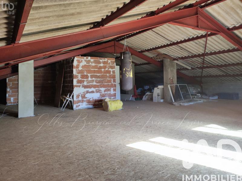 Maison - 200 m² - 7 pièces