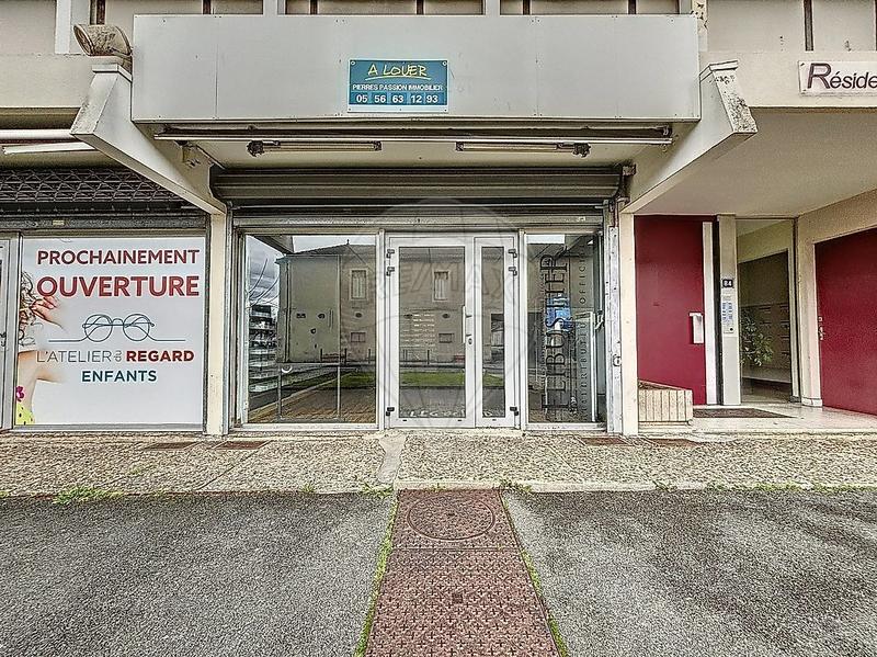 Local commercial - 35 m² - 3 pièces