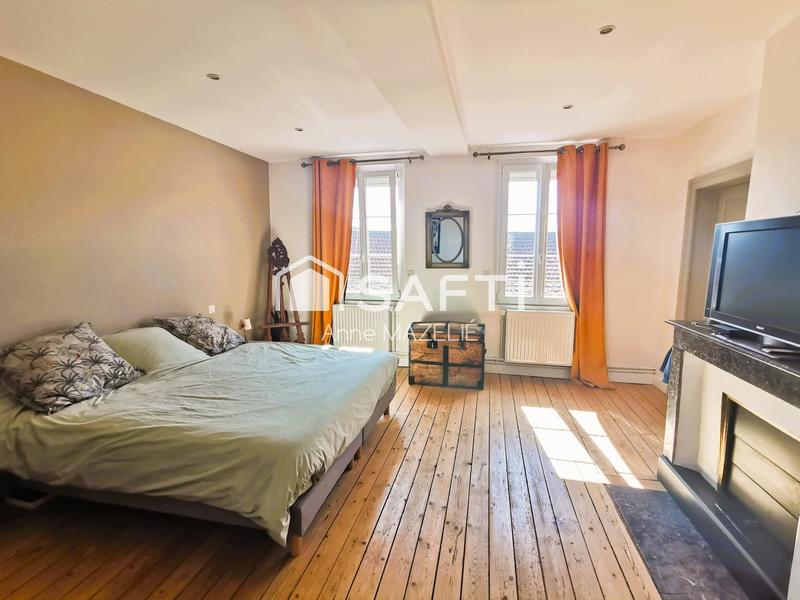 Maison - 226 m² - 7 pièces