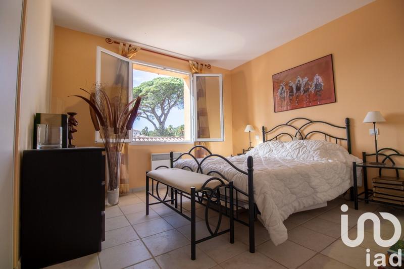 Maison - 205 m² - 6 pièces