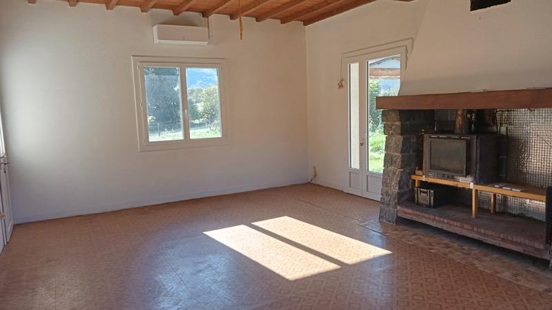 Maison - 100 m² - 6 pièces