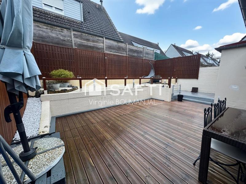 Maison - 90 m² - 5 pièces