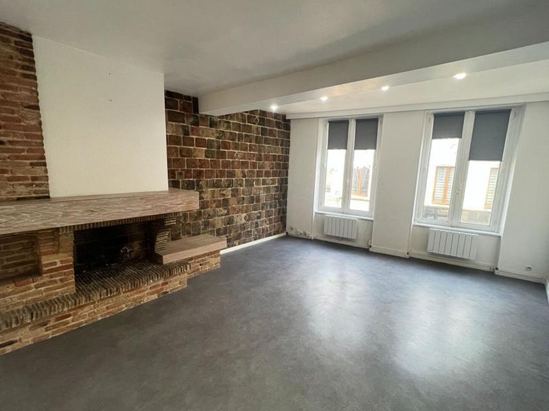 Local commercial - 130 m² - 6 pièces