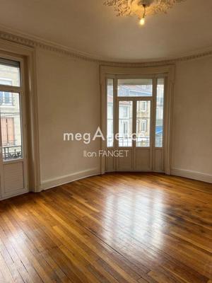 Appartement - 91 m² - 5 pièces