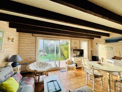 Maison - 65 m² - 4 pièces