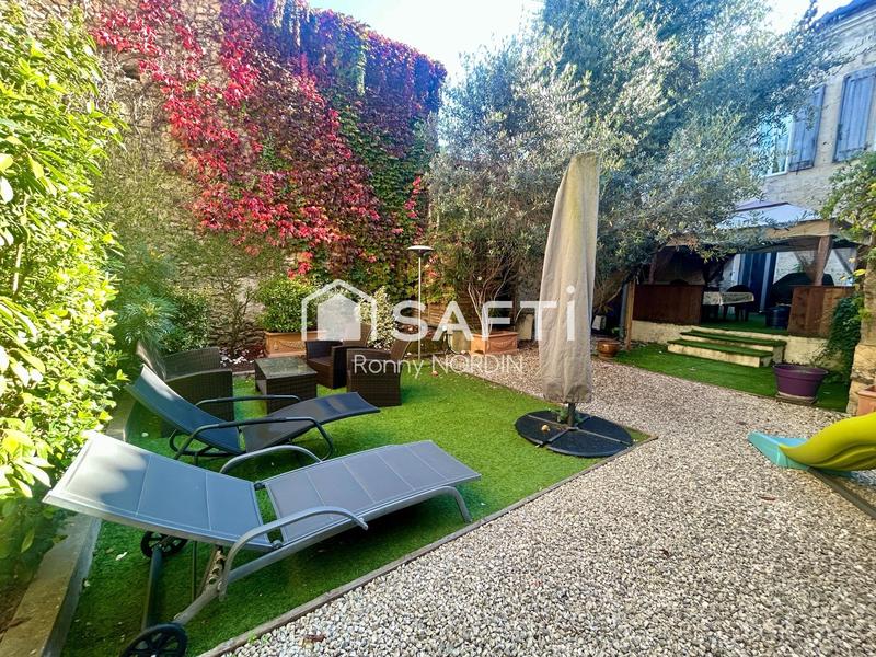 Maison - 195 m² - 6 pièces