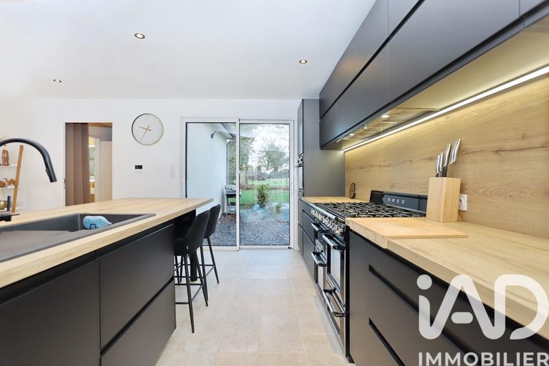 Maison - 133 m² - 7 pièces