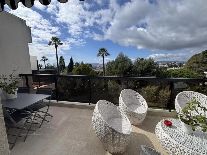 Appartement - 74 m² - 3 pièces