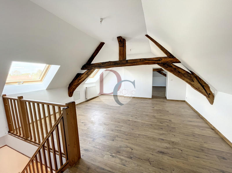 Maison - 316 m² - 11 pièces