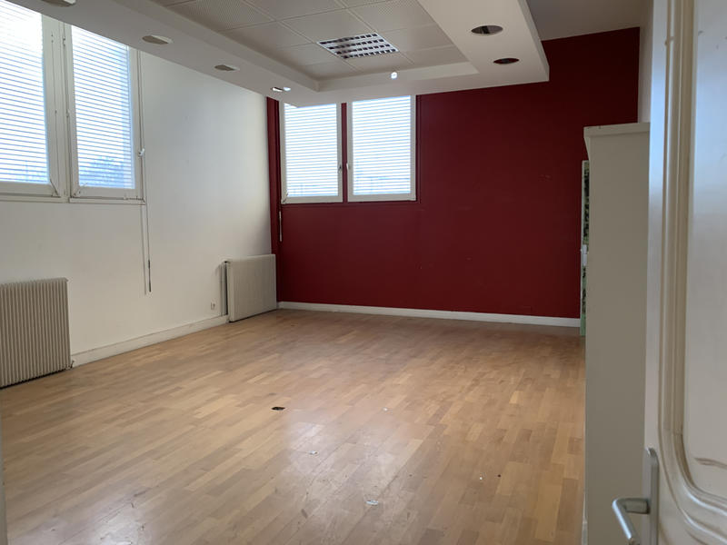 Local d'activités - 3 016 m²