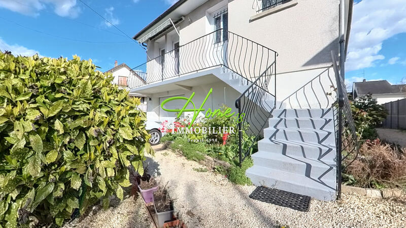 Maison - 83 m² - 4 pièces