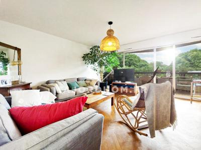 Appartement - 107 m² - 4 pièces