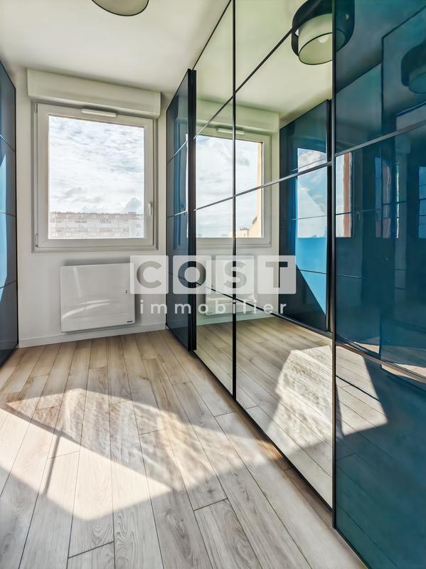 Appartement - 115 m² - 5 pièces