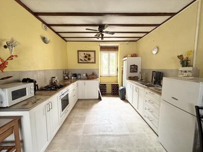 Maison de ville - 96 m² - 5 pièces