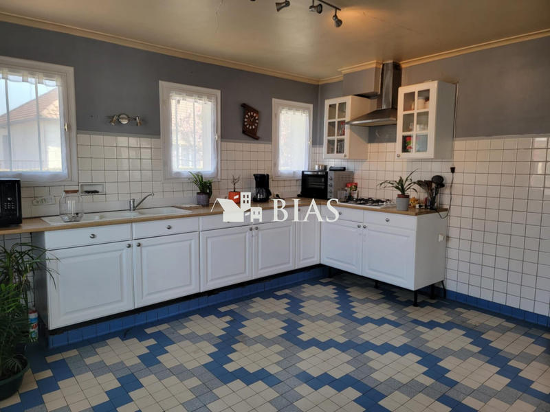 Maison - 124 m² - 8 pièces