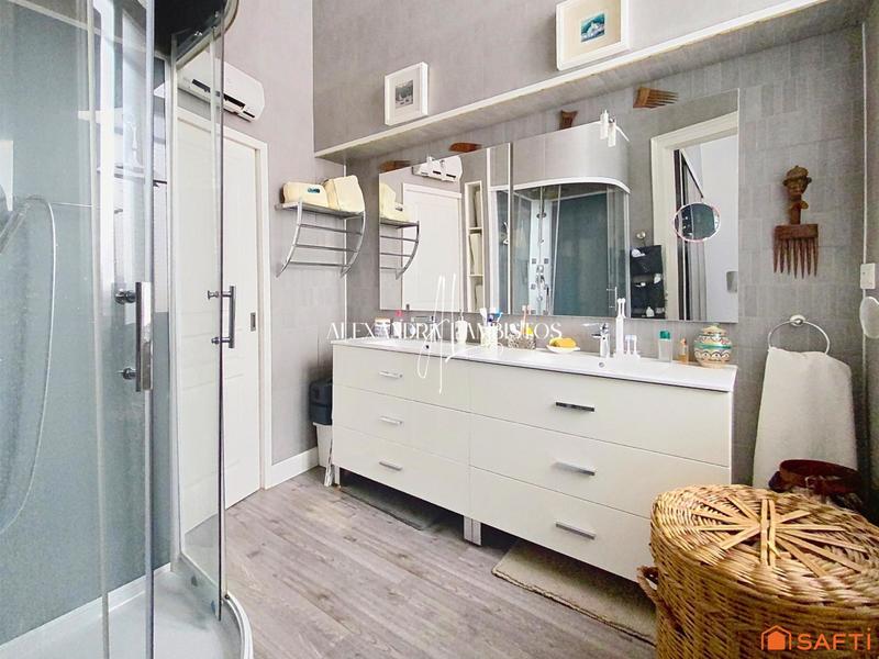 Appartement - 112 m² - 4 pièces