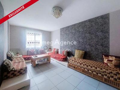 Maison - 85 m² - 6 pièces